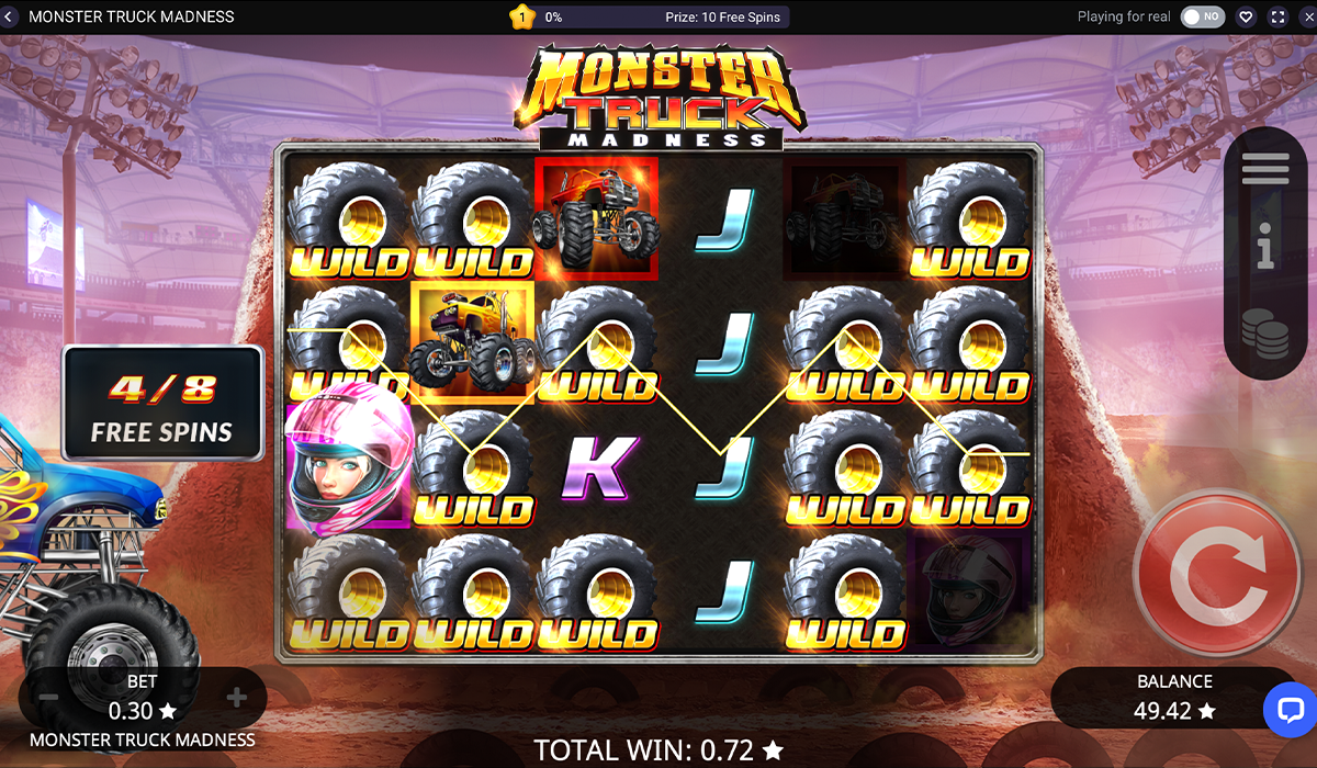 Monster Truck Madness interface